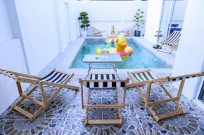 Mee-Sook Poolvilla